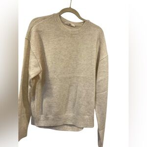 ALO Yoga Cream Crewneck Sweater